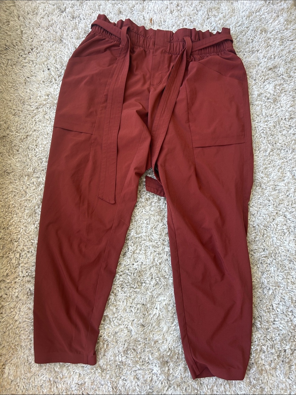 Athleta Women’s Rust Red Pants 6P belted pockets